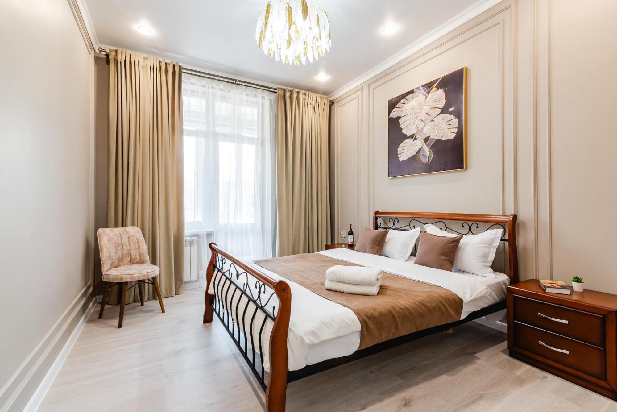 Five Business-Class Rooms In R-House Near Mega Center Almaty Eksteriør billede