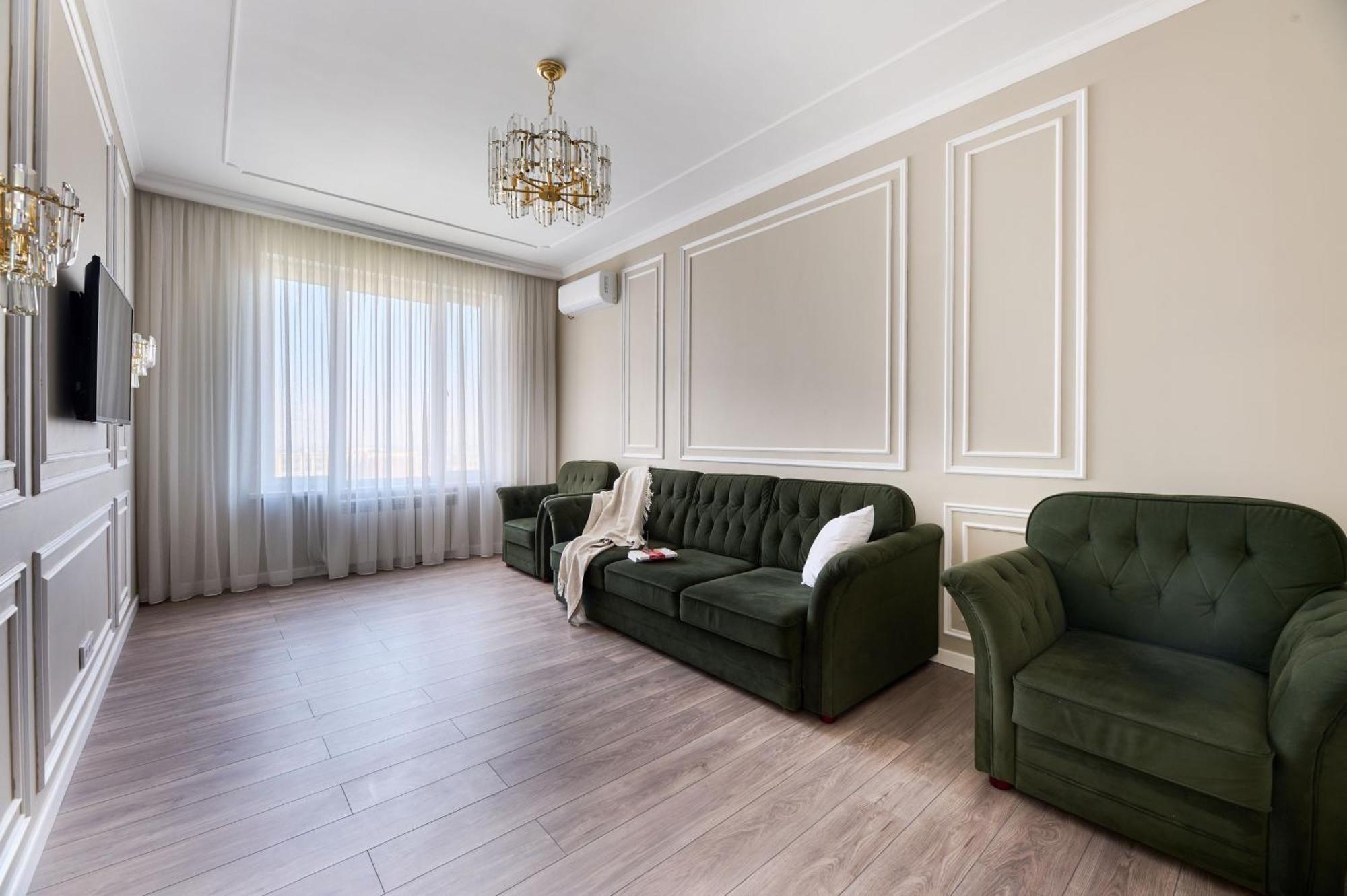 Five Business-Class Rooms In R-House Near Mega Center Almaty Eksteriør billede