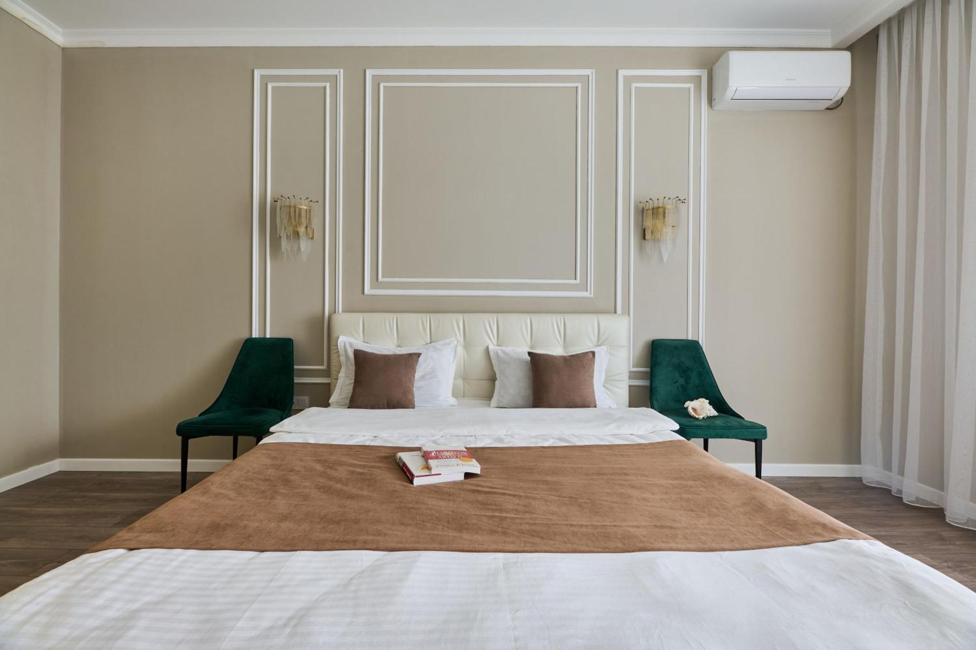Five Business-Class Rooms In R-House Near Mega Center Almaty Eksteriør billede
