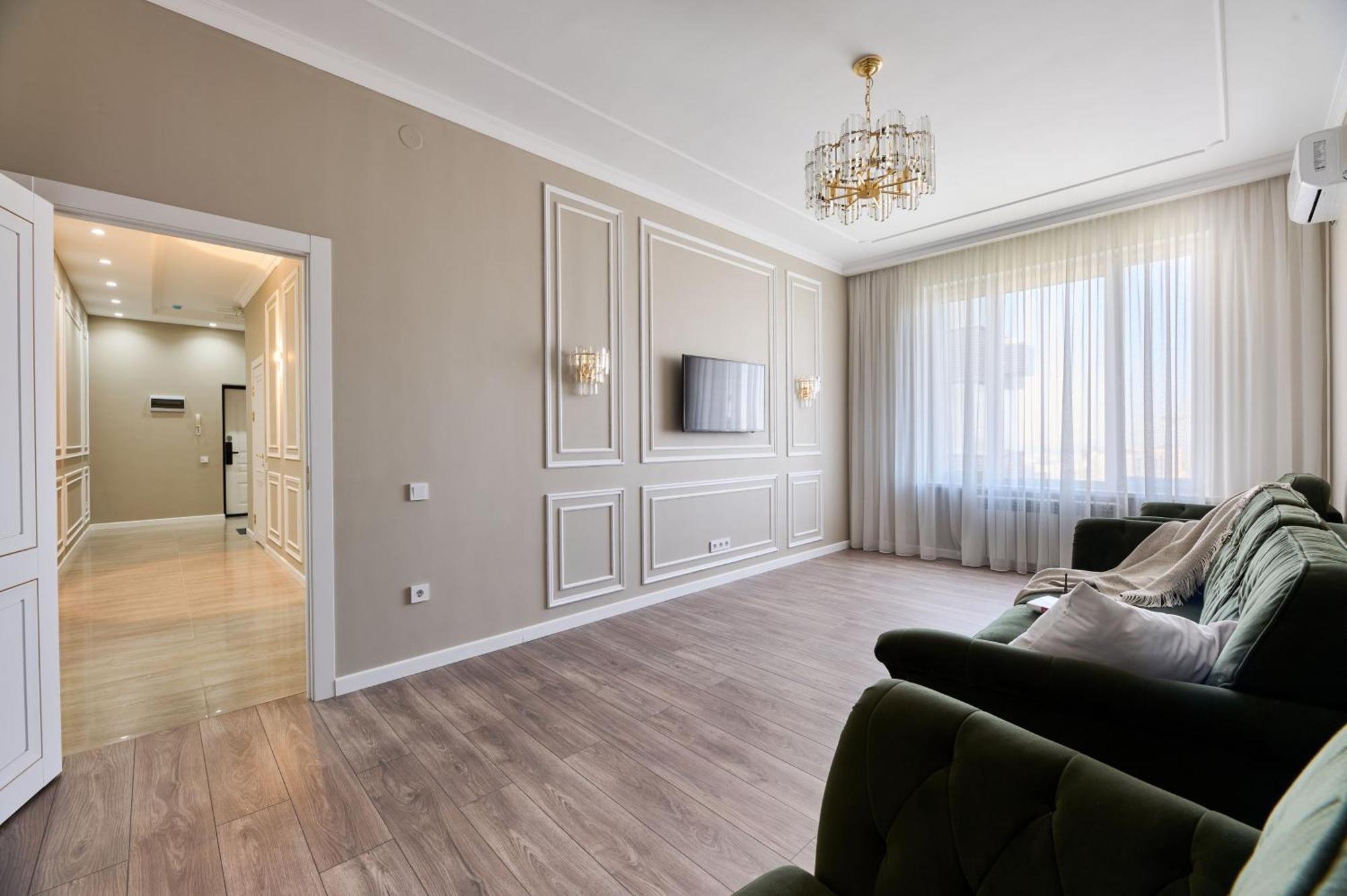 Five Business-Class Rooms In R-House Near Mega Center Almaty Eksteriør billede